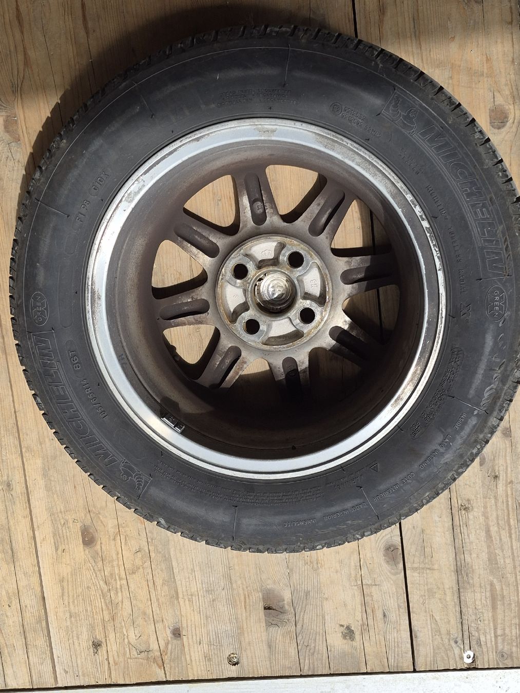 Toyota Felgen: 4x Sommerreifen mit Alufelgen 185/65 R14 Michelin  – Gebraucht aus Brülisau von jewelrybonney 2