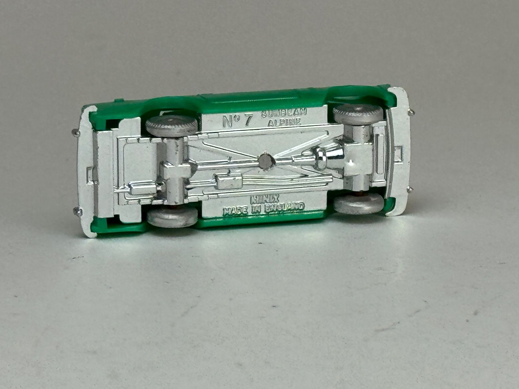 Modellautos: Minix Sunbeam Alpine Coupe leuchtgrün – Gebraucht aus Elm von Wikmtz 2