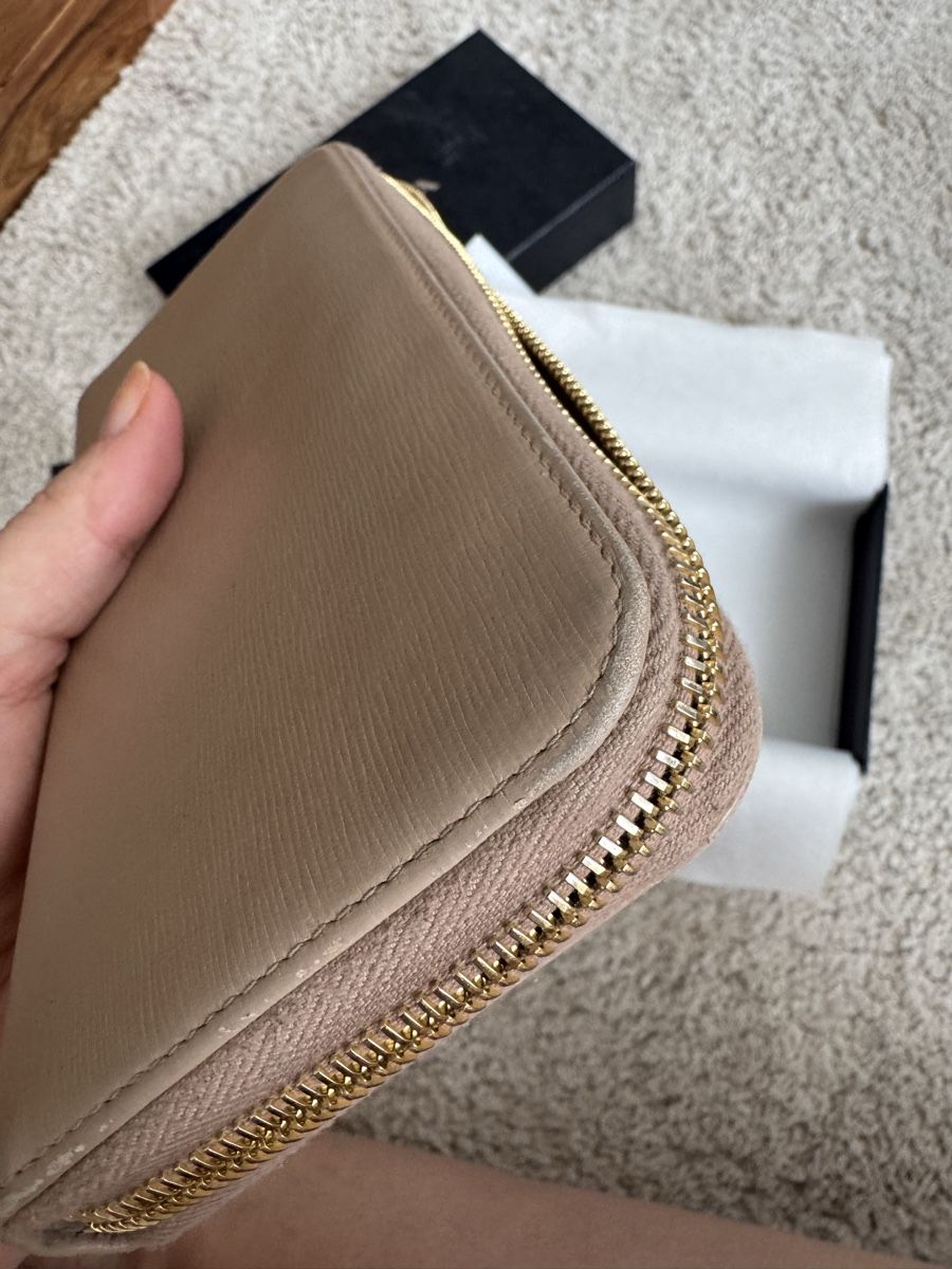 Prada Portemonnaie: Prada Portemonnaie, beige, Leder mit Box – Gebraucht aus Baden von Linda46 6