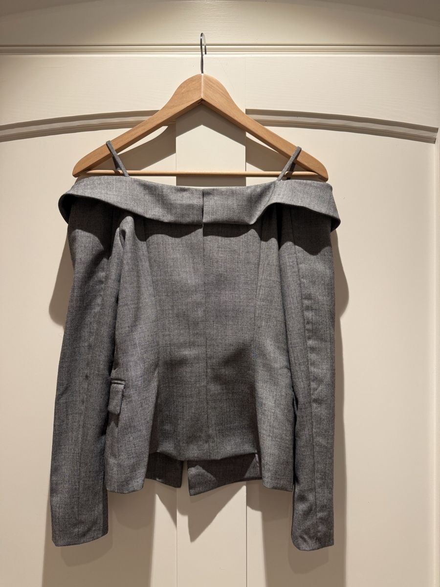 Miss Sixty Giacche: Chic Off-Shoulder Miss Sixty Blazer XS – Nuovo (secondo la descrizione) da Zürich venduto da floridiablanca 2