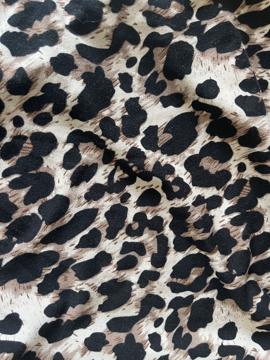 T-shirt: Damen Leopard T-shirt - gr. L – Usato da Tenero venduto da debsag 1