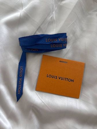 Louis Vuitton - Geschenklabel, Schleife plus Karte