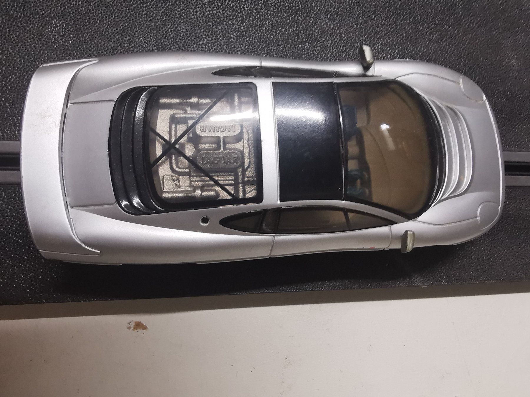 Piste: Scalextric Jaguar XJ220  1/32 – Usato da Winterthur venduto da Lonpos1 7