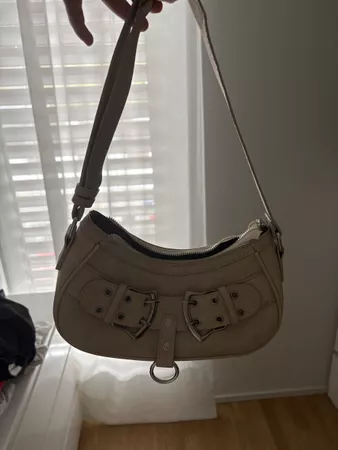 Handtasche