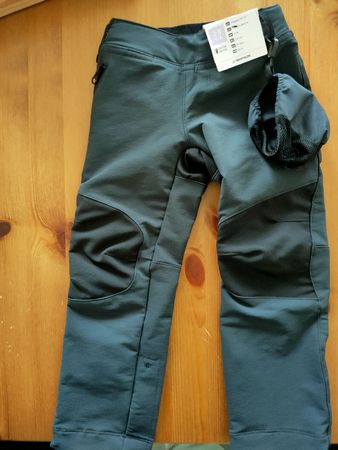 Kinder Softshell Hose Decathlon Grösse 89-95cm NEU