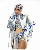 NELLY FURTADO - handsigniertes Grossfoto (20x25cm) mit COA