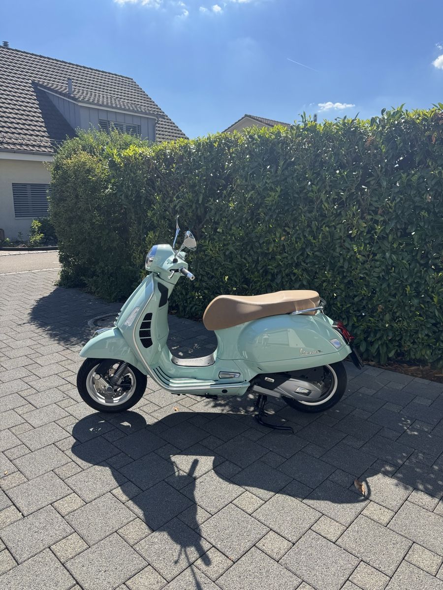 Piaggio Strada: Top Vespa 125 GTS – Usato da Volketswil venduto da Jan.17 1