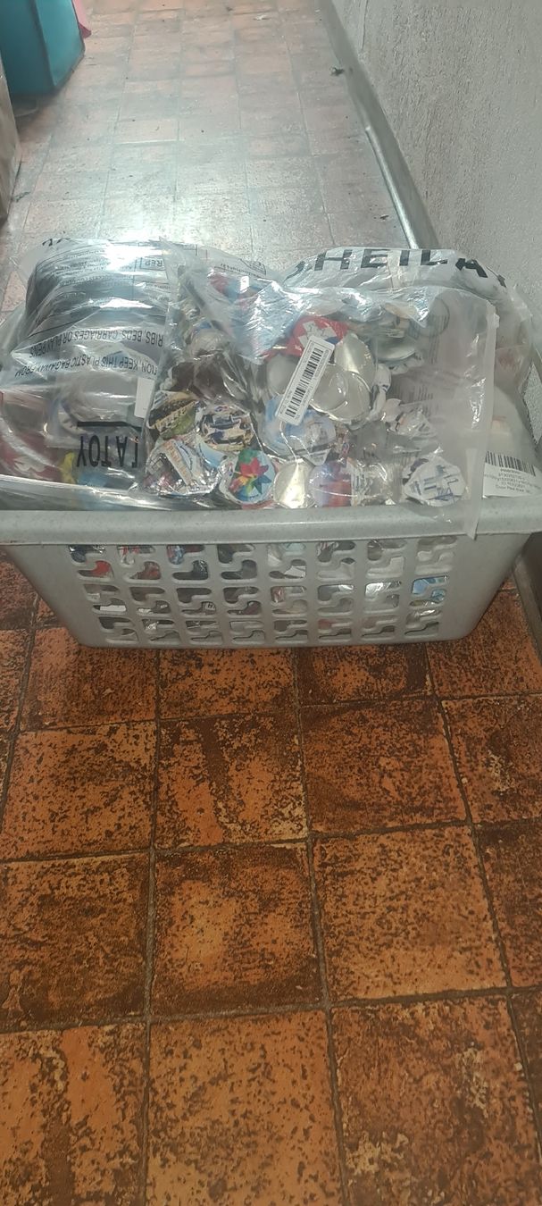 Coperchi dei cremini per caffè: KRD Sammlung – Usato da Bellerive VD venduto da Hermes5 6