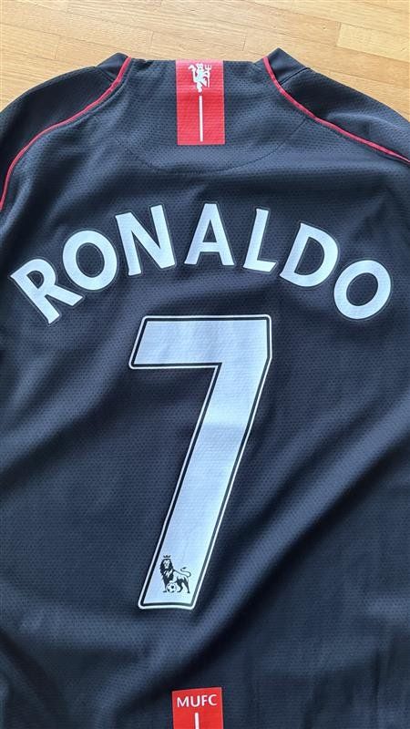 Nike Canottiere & Pantaloni: Cristiano Ronaldo #7 – Usato da St. Gallen venduto da LeonMatteon1879 2