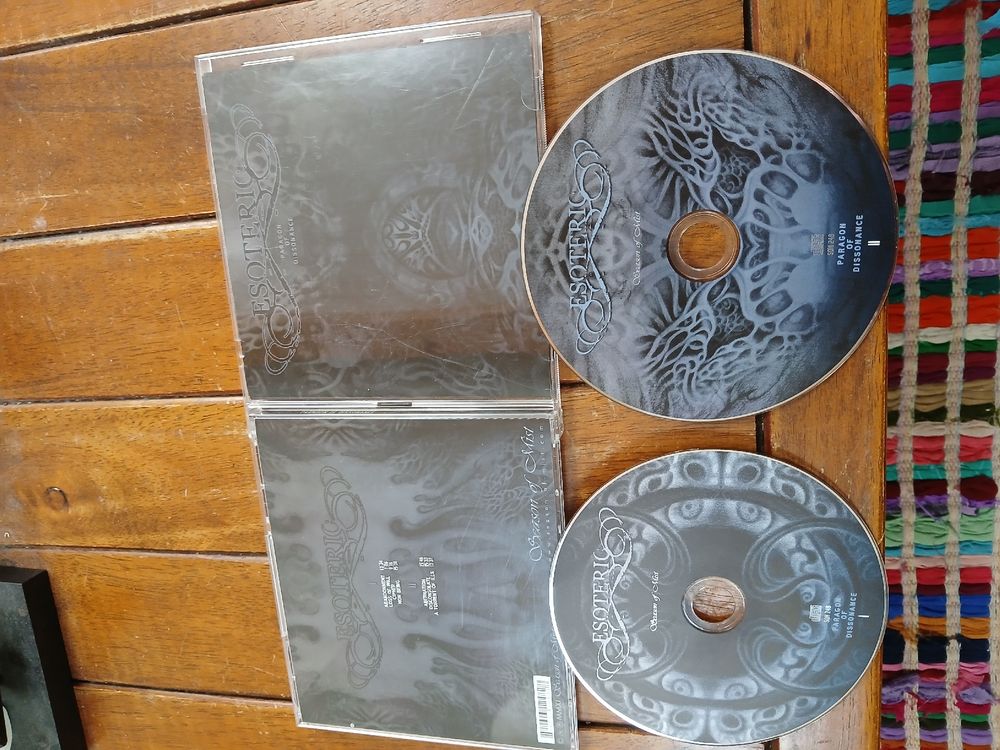 CD: esoteric- paragon...(2cd) – Usato da St-Cergue venduto da VeganWarrior