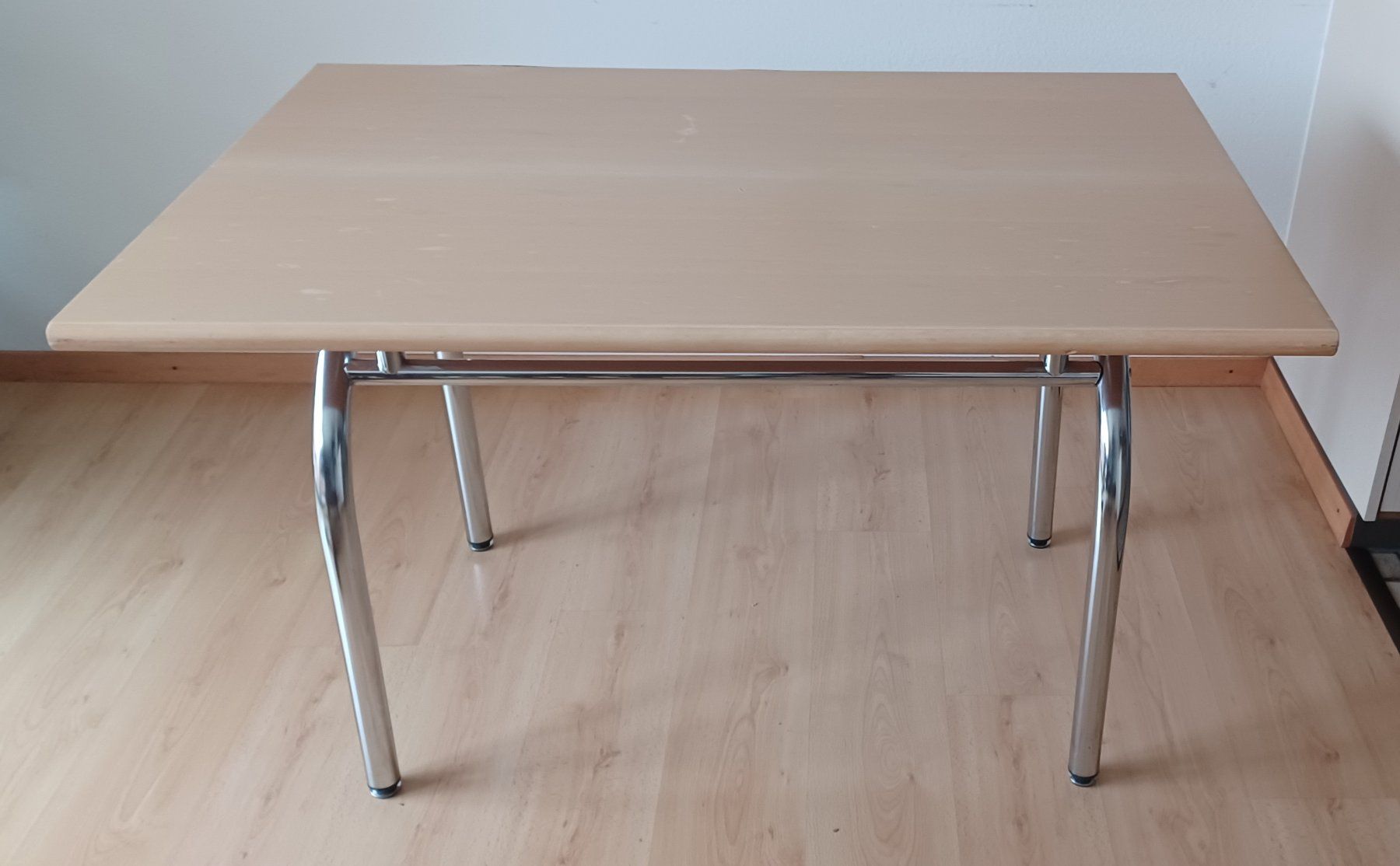 Tische: Tisch – Gebraucht aus Zürich von rue_v79y