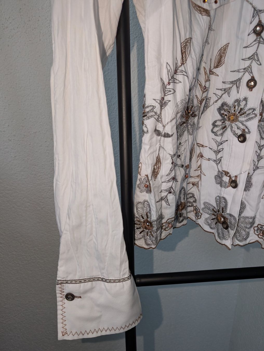 Biba Camicette: bestickte Bluse, weiss, Gr. 34, BIBA – Usato da Ermatingen venduto da Hanni_und_Nanni 1