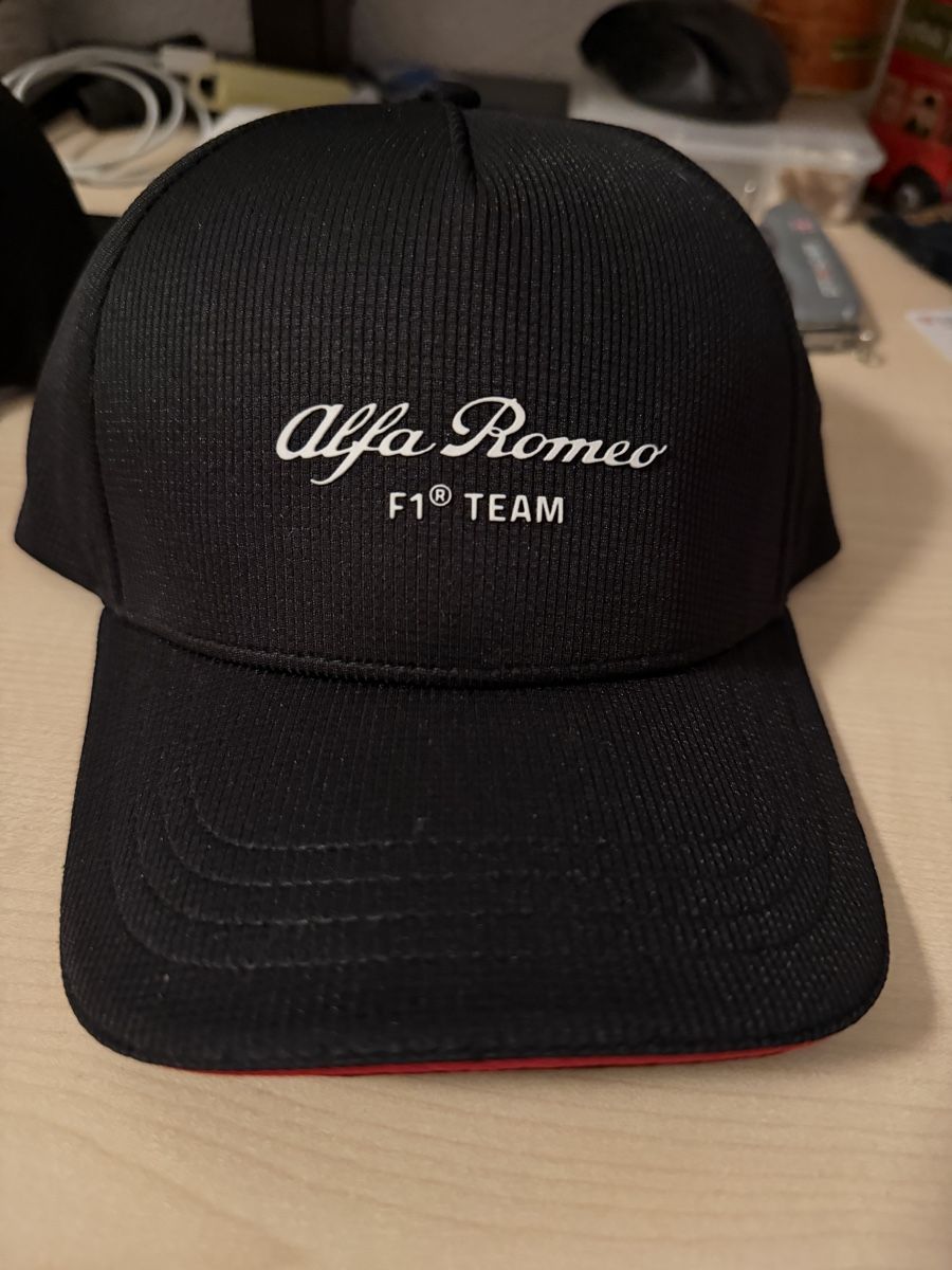 Altro in  Abbigliamento & Accessori: Alfa Romeo F1 Team Cap – Nuovo (secondo la descrizione) da Sennhof venduto da furkanAlb