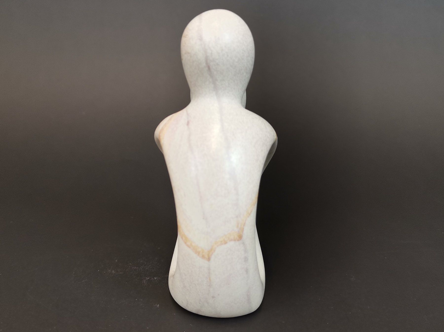 Skulpturen & Statuen: Speckstein Kuss Liebende – Gebraucht aus Schaffhausen von Restwert_SH 5