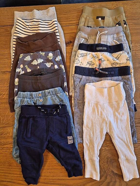 Ensembles coordonnés: Babykleider – D'occasion à Gelfingen par adifrei 3