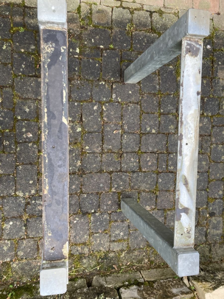 Sonstiges Mobiliar: Tischfüsse – Gebraucht aus Buckten von mar_jdg6 1