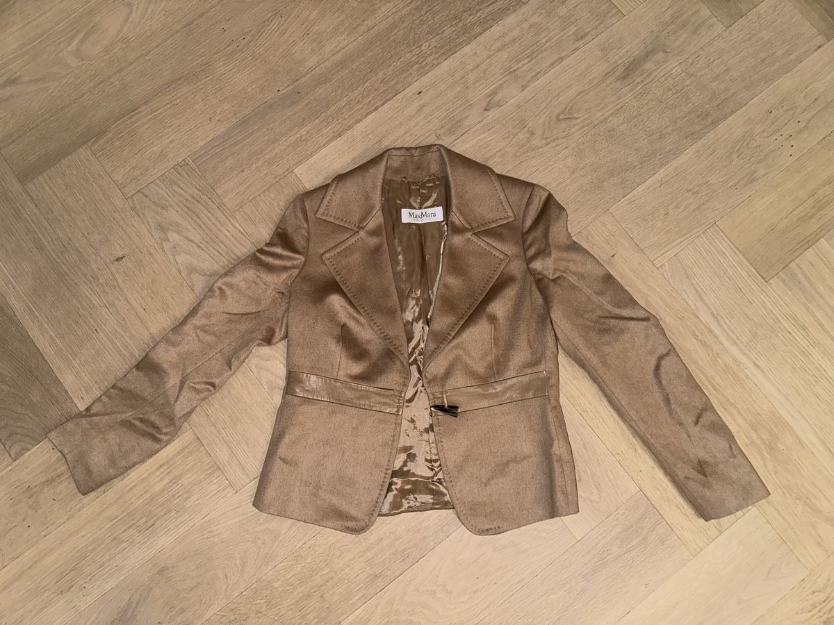 Max Mara Giacche: MAX MARA - Blazer chameau - taille CH 40 – Nuovo (secondo la descrizione) da Genève venduto da Lucie.hwrth 3