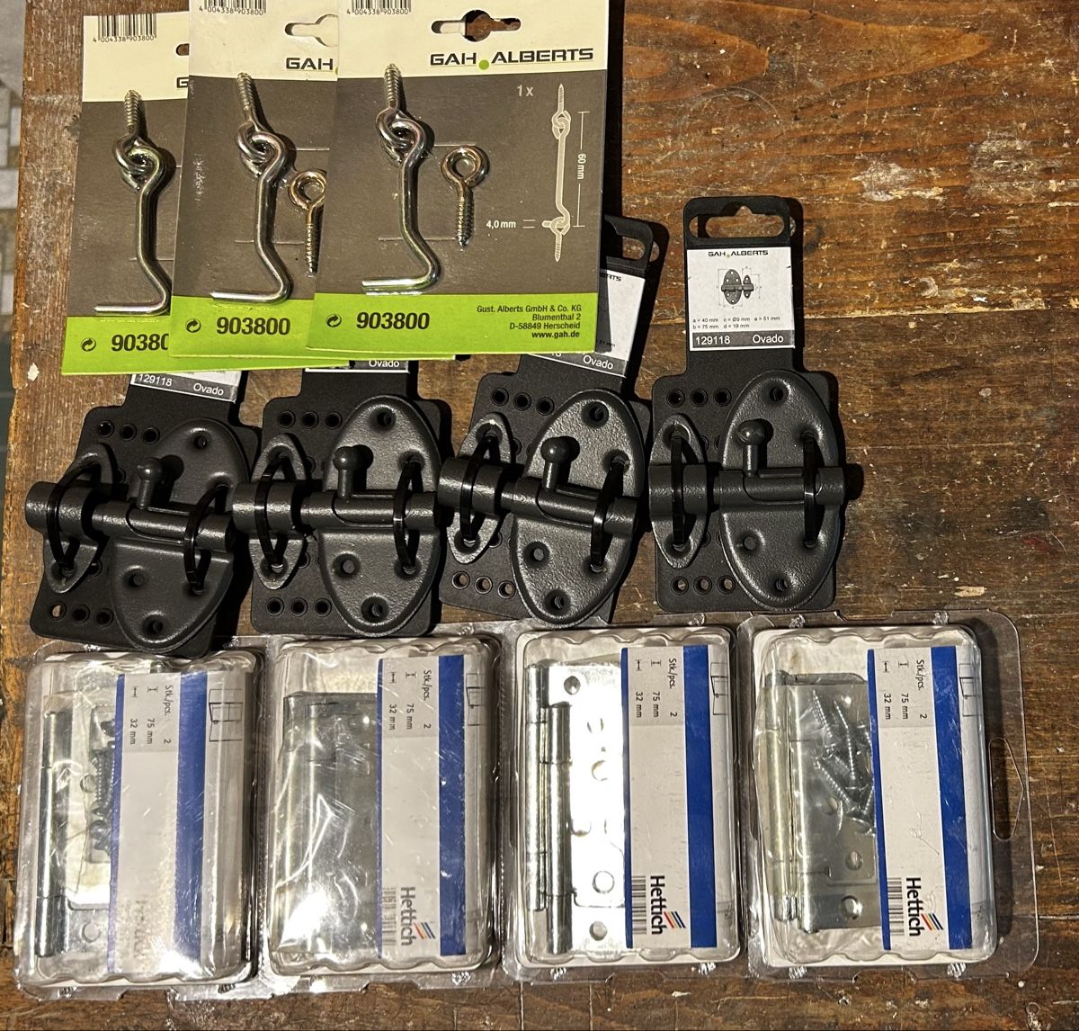 Eisenwaren:  Schubriegel, Scharniere, Neu – Neu und originalverpackt aus Winterthur von Tanja151274