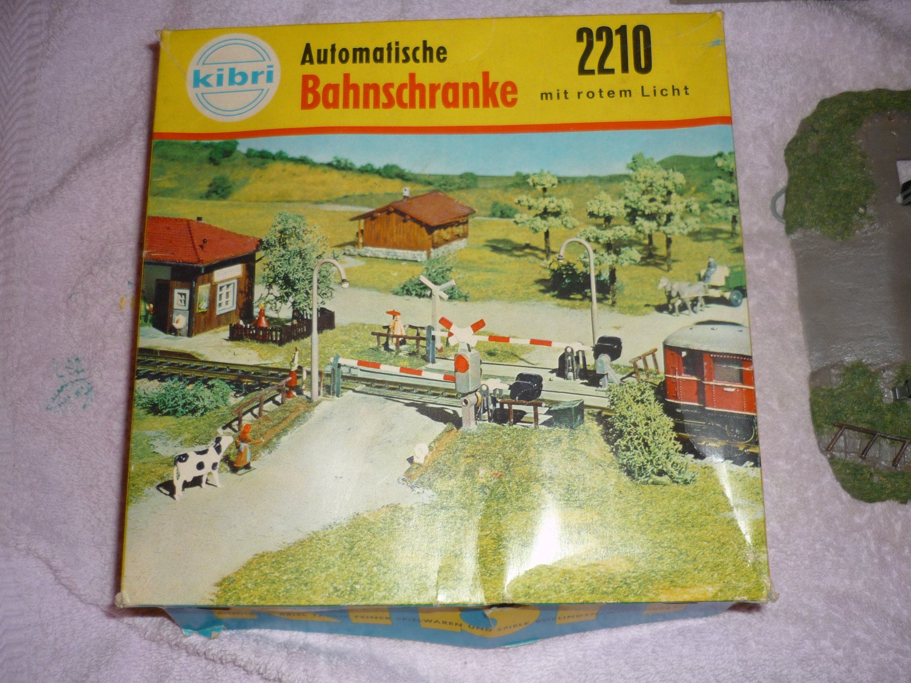 Kibri Modelleisenbahnen: Bahnschranke Kibri H0 – Gebraucht aus Ebnat-Kappel von chech 2