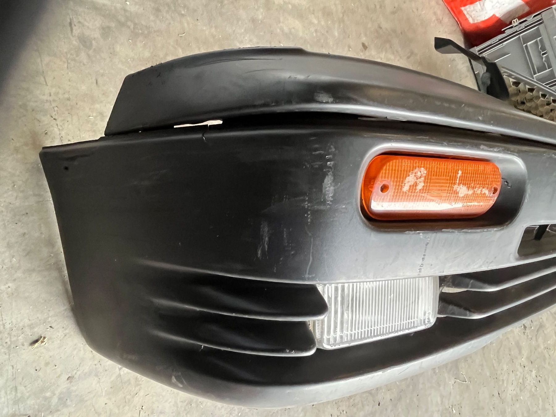 Subaru Tutti pezzi di ricambio auto: Stossstange Subaru Justy 1.3 – Usato da Dällikon venduto da CH-Schrauber 3