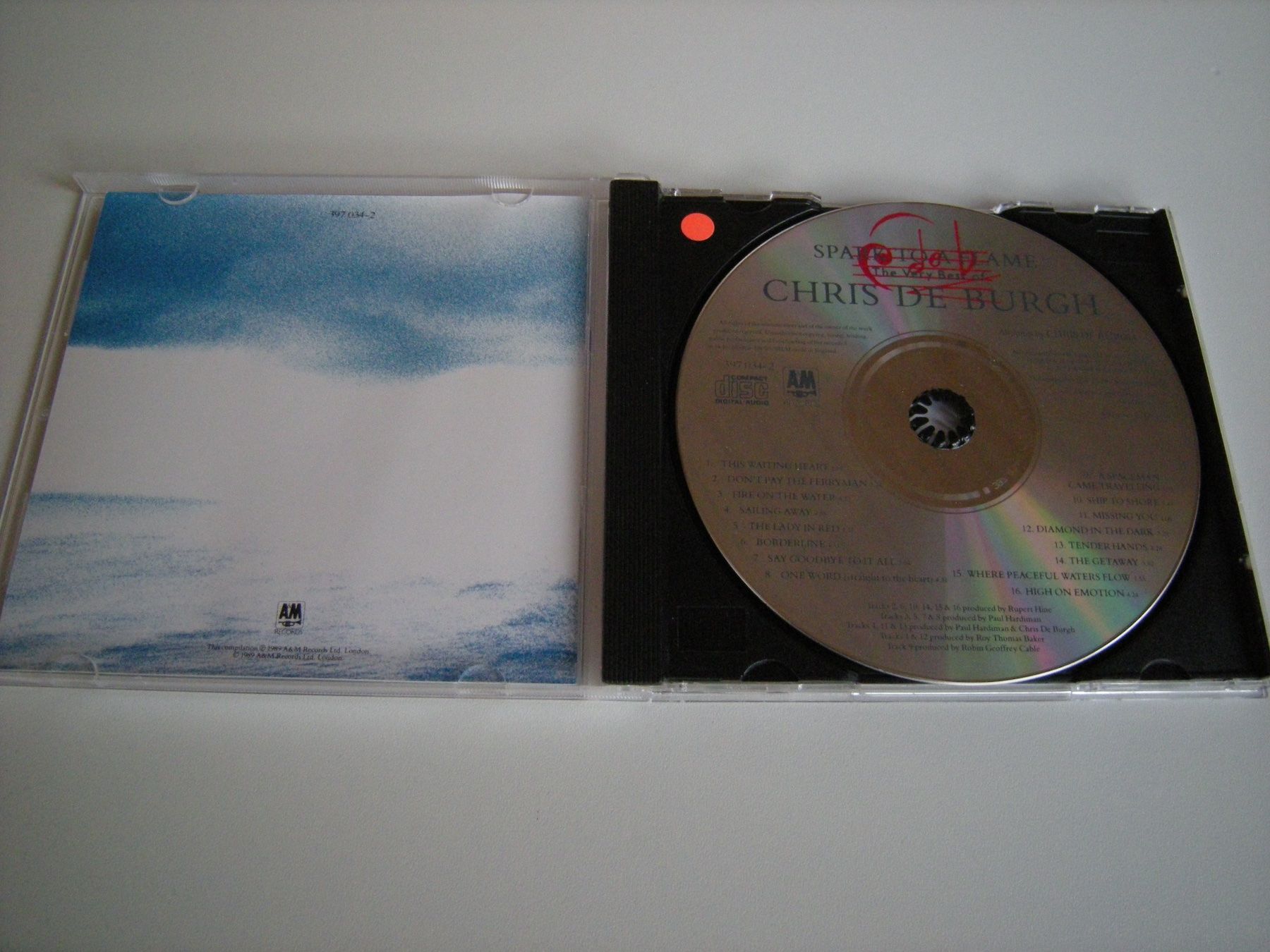 CD: CHRIS DE BURGH - Spark to a Flame – Usato da Basel venduto da Ceebee62 2