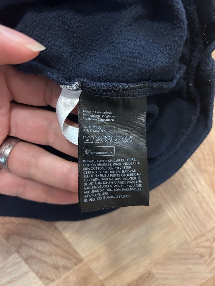 H&M Pulls et sweat-shirts: Pullover H&M 134/140 – D'occasion à Jona par Tidy76 3