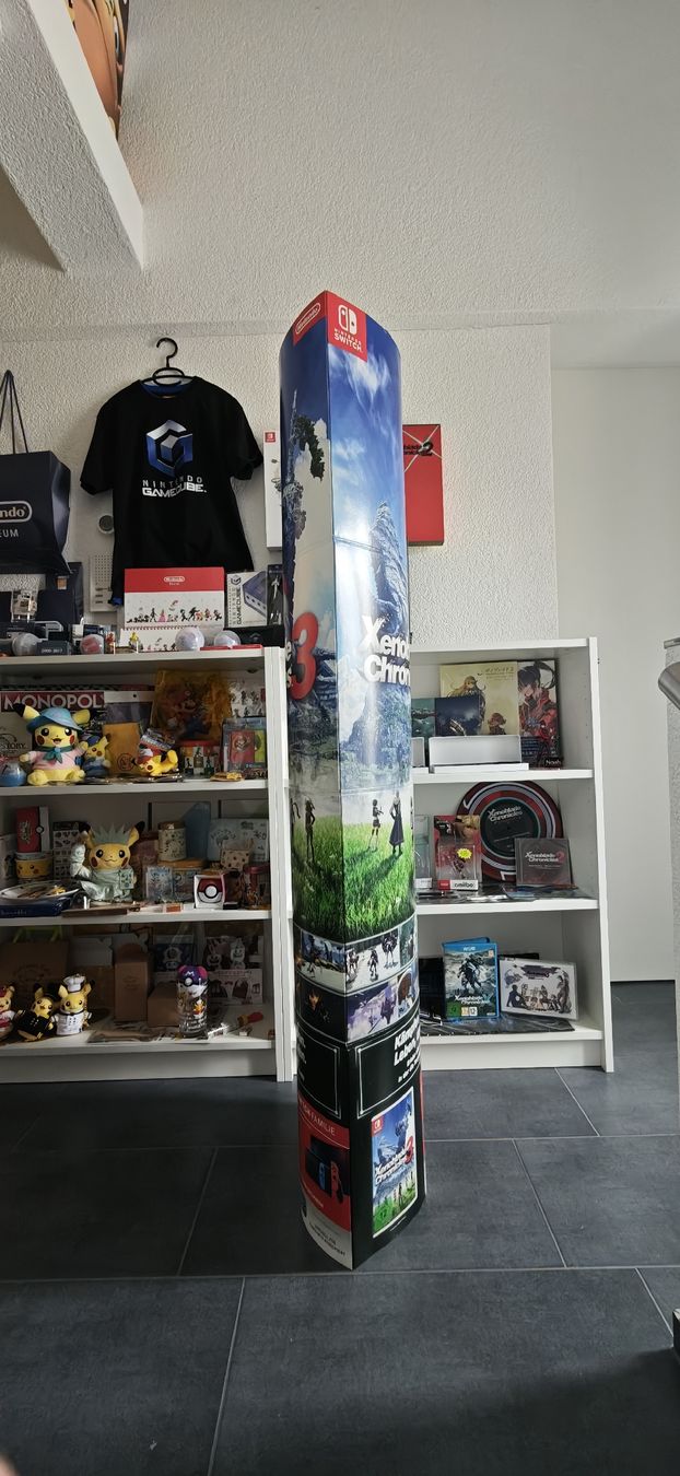 Altro in Decorazioni & Accessori: Xenoblade Chronicles Promo Display – Nuovo (secondo la descrizione) da Romanshorn venduto da Gaming-Anime_StoreCH 1