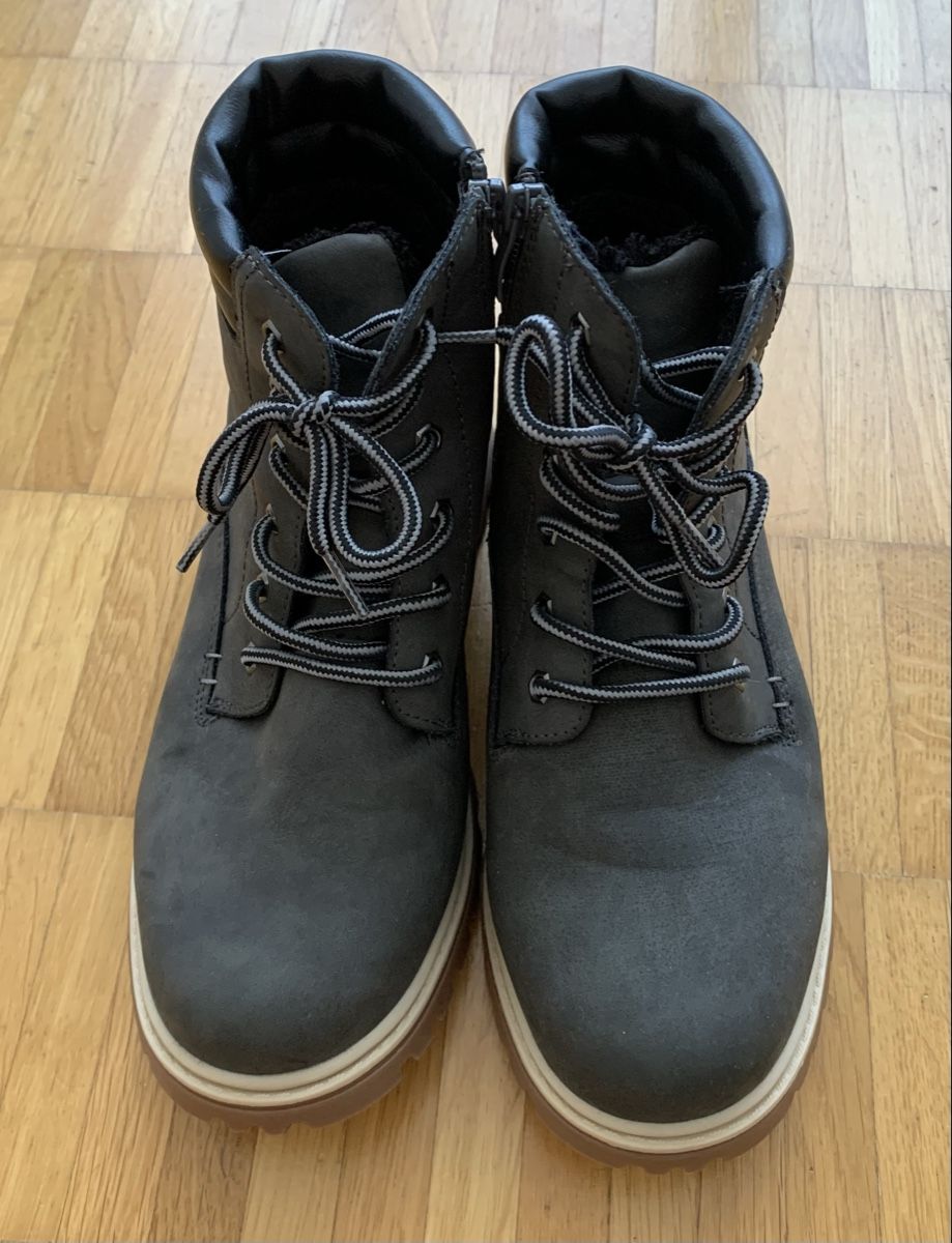 Schuhe für Jungen: Winterschuhe Jungen Grösse 38 – Neu (gemäss Beschreibung) aus Diepoldsau von Luxusdeko