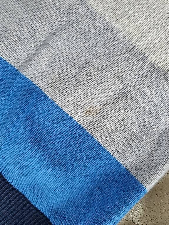 Maglioni & Felpe: Pullover Jungs Grösse 110 / 116 – Usato da Ebmatingen venduto da zeitlos-gesund.ch 1