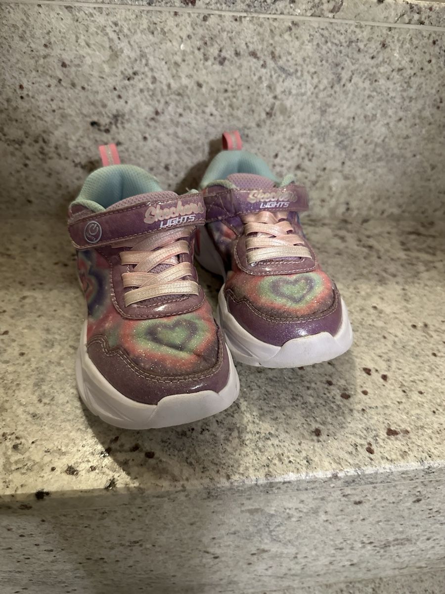 Skechers Scarpe per ragazze: Skechers Sneaker//27// – Usato da Böckten venduto da ZokaAugust 1