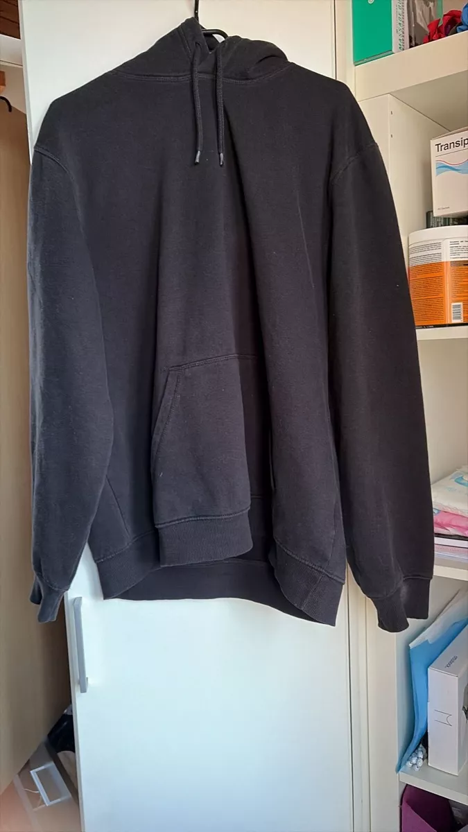 H&M Pullover & Sweatshirts: Kapuzenpullover schwarz – Gebraucht aus Buttikon SZ von gresa.d