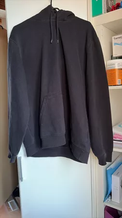Kapuzenpullover schwarz