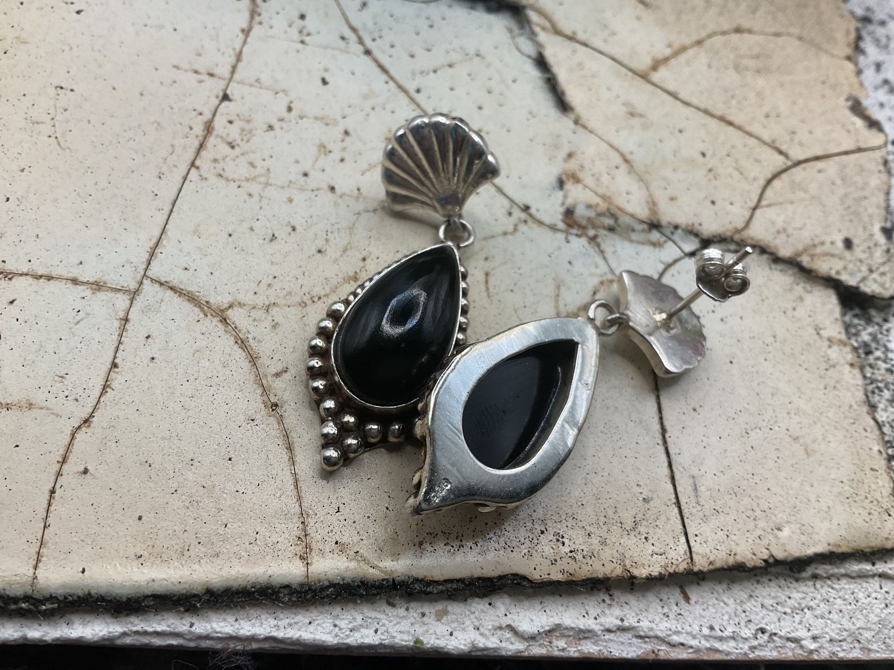 Orecchini pendenti & Orecchini a lobo: Ohrstecker Sterlingsilber mit Onyx – Nuovo (secondo la descrizione) da luzern venduto da Alpendorf1 1