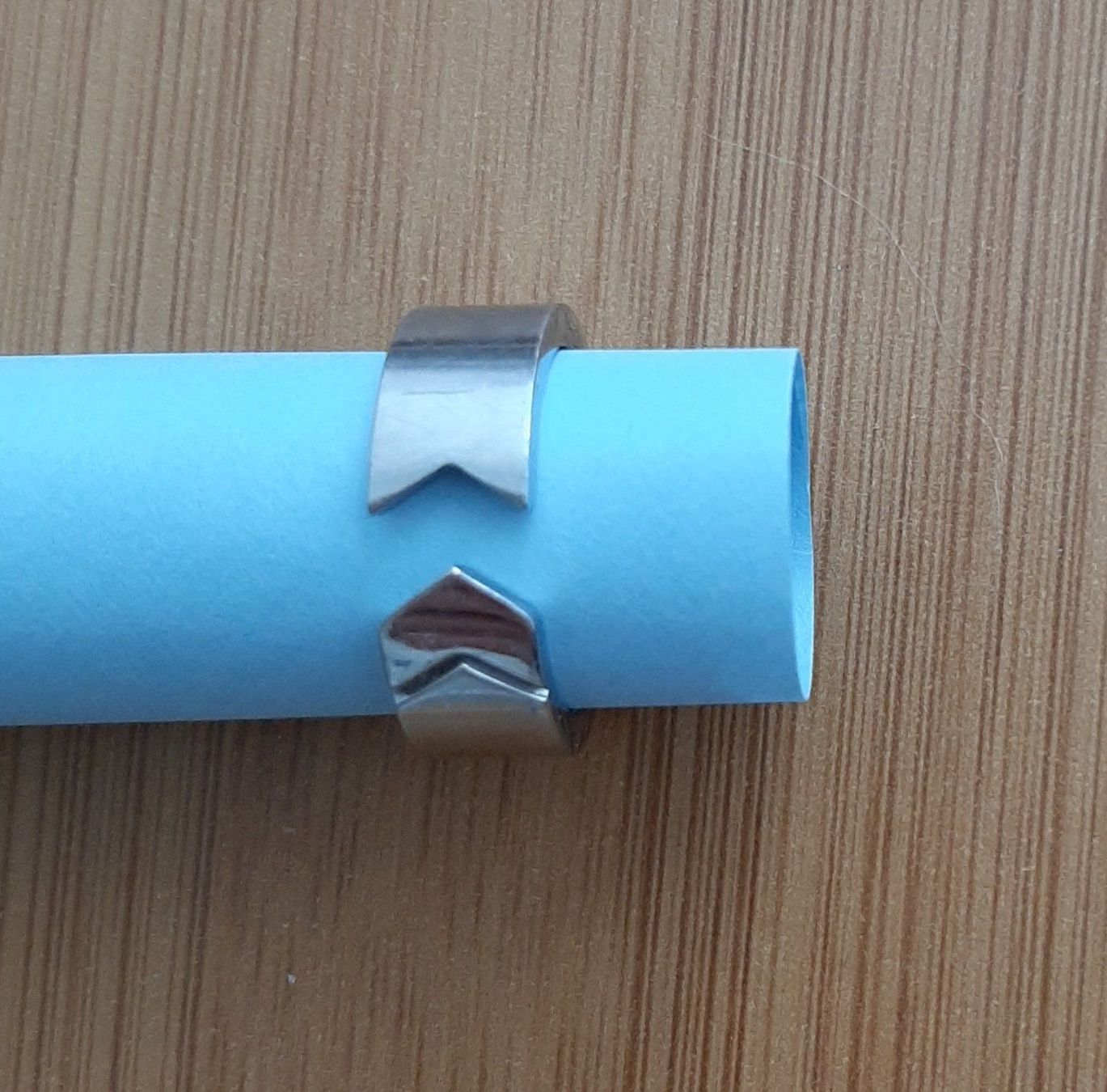 Energetix Ringe: Edelstahl-Ring  mit Neodym-Magnet 0,12 Tesla – Neu (gemäss Beschreibung) aus Hochdorf von Amazone0 3