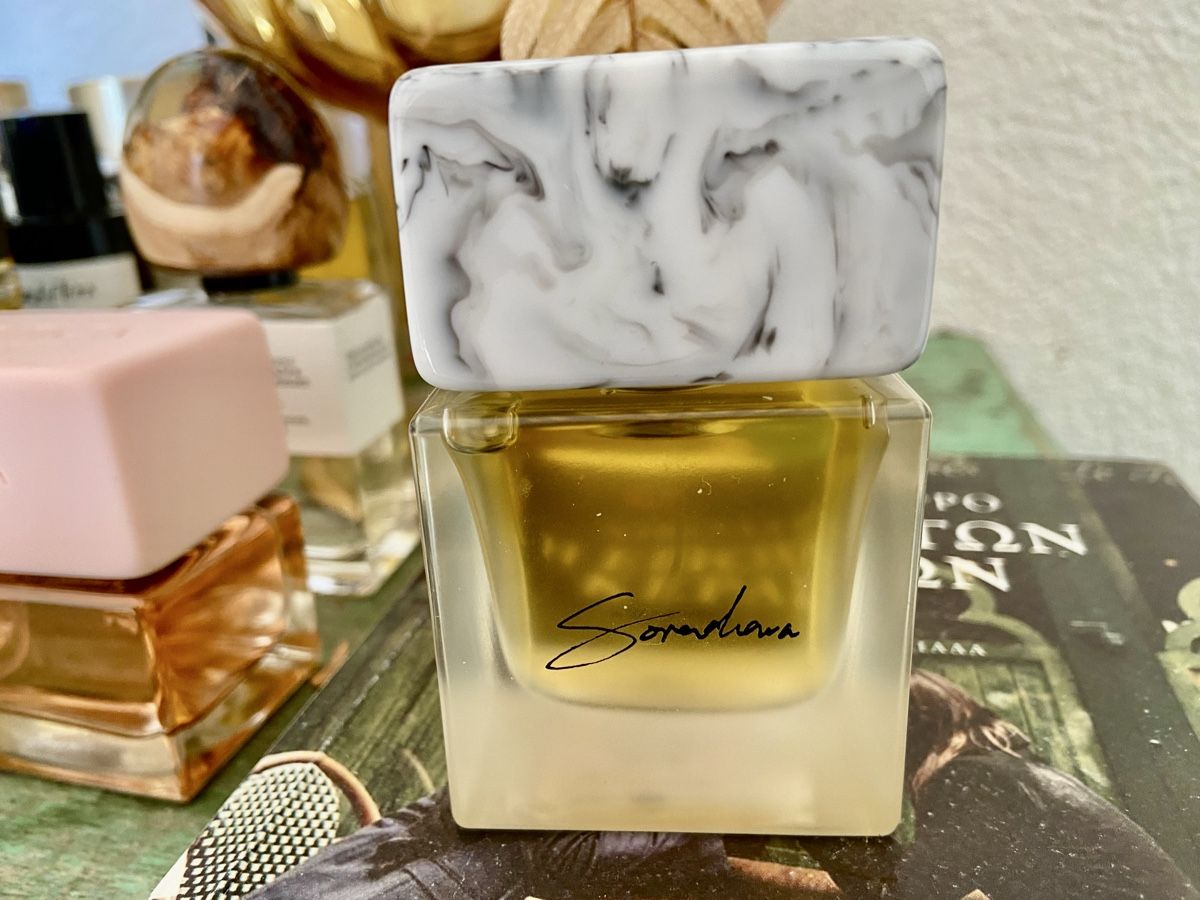 Profumi & Eau de Toilette: Sora Dora Ylop extrait 50ml NP190 – Nuovo (secondo la descrizione) da Bossonnens venduto da Ylangsoleil 1