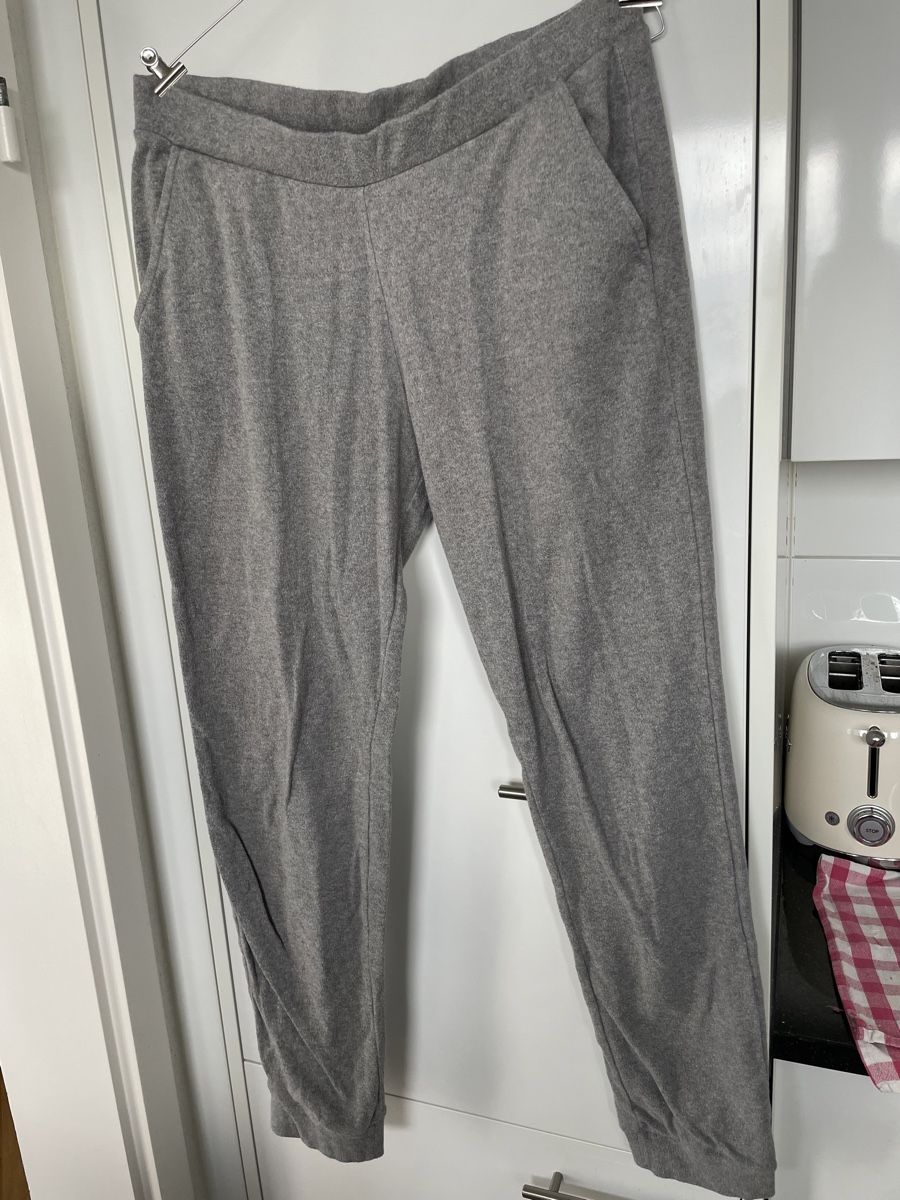 Négligés & Pyjamas: Globus Essentials Pyjama – D'occasion à Zürich par crausc 4