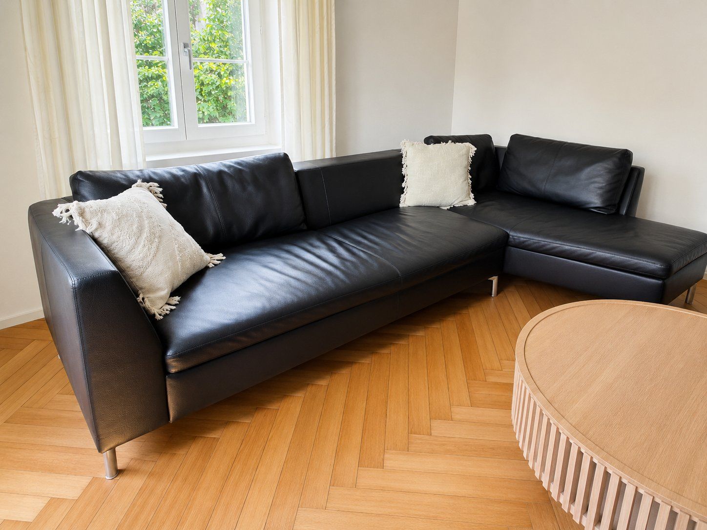 Sofas: Dreipunkt Design-Ecksofa aus Echtleder – D'occasion à Wald ZH par blutwurst01 1