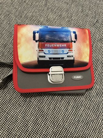 Kindergeldbörse Feuerwehr Druck Reissverschluss guter Zustan