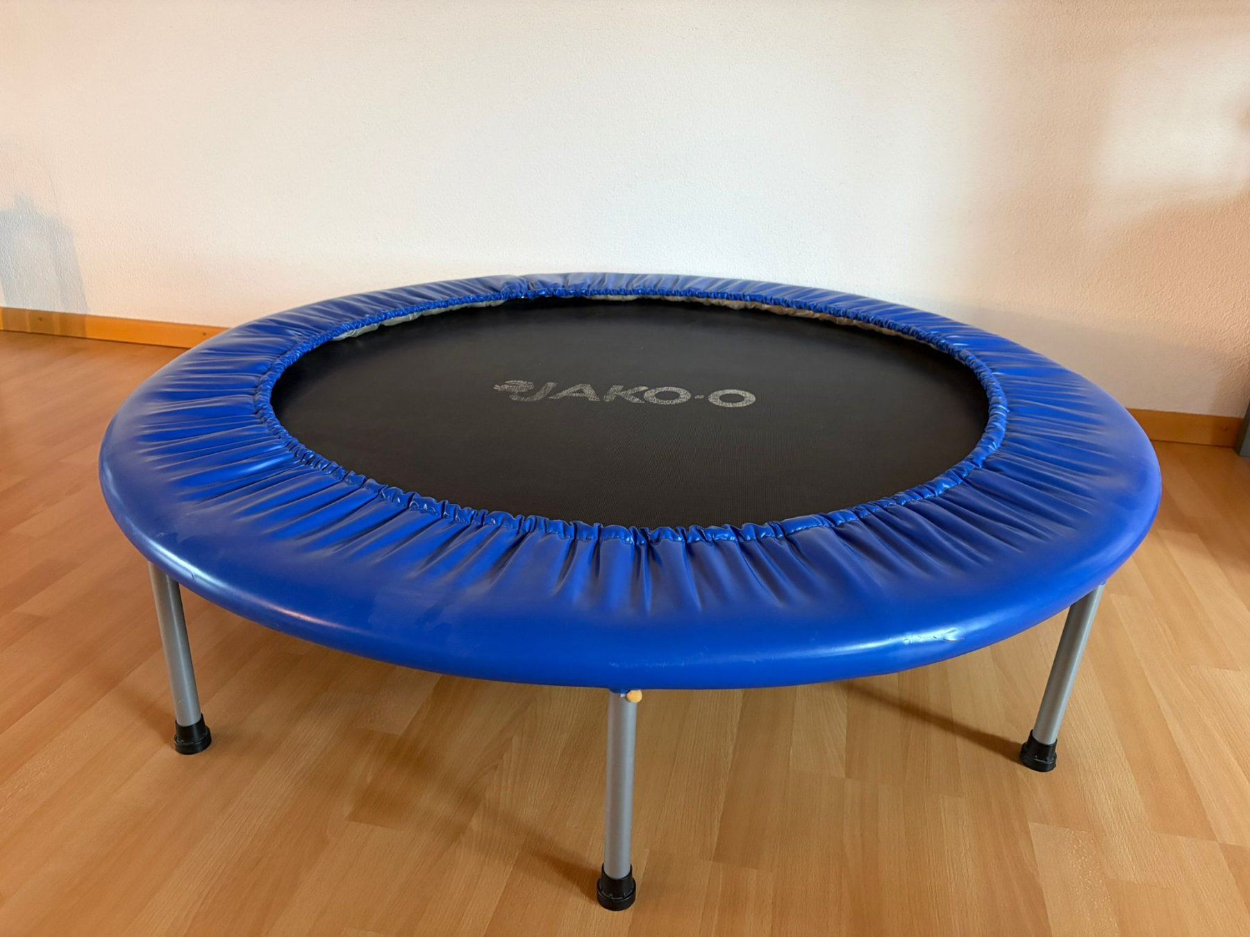 Jako-O Trampoline: Trampolin – Gebraucht aus Aegerten von Blanc11