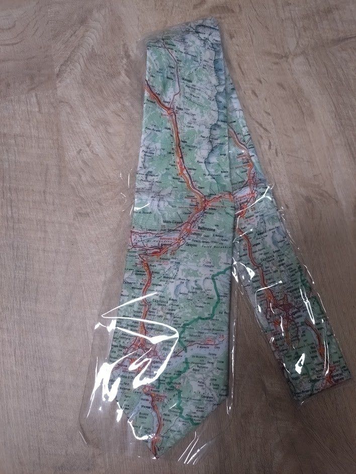 Krawatten: Cravate Swisstopo neuve – Neu und originalverpackt aus Domdidier von morgs01 1