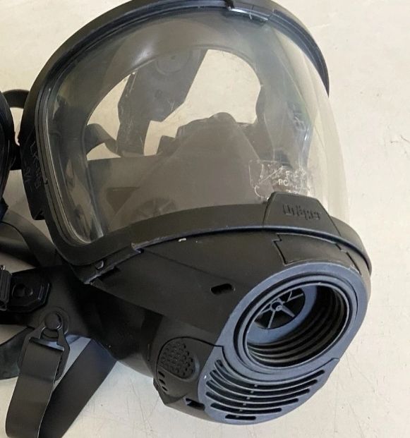 Protezione per viso e udito: Gasmaske Dräger FPS 7000. – Usato da Fislisbach venduto da jos_cf6h 3