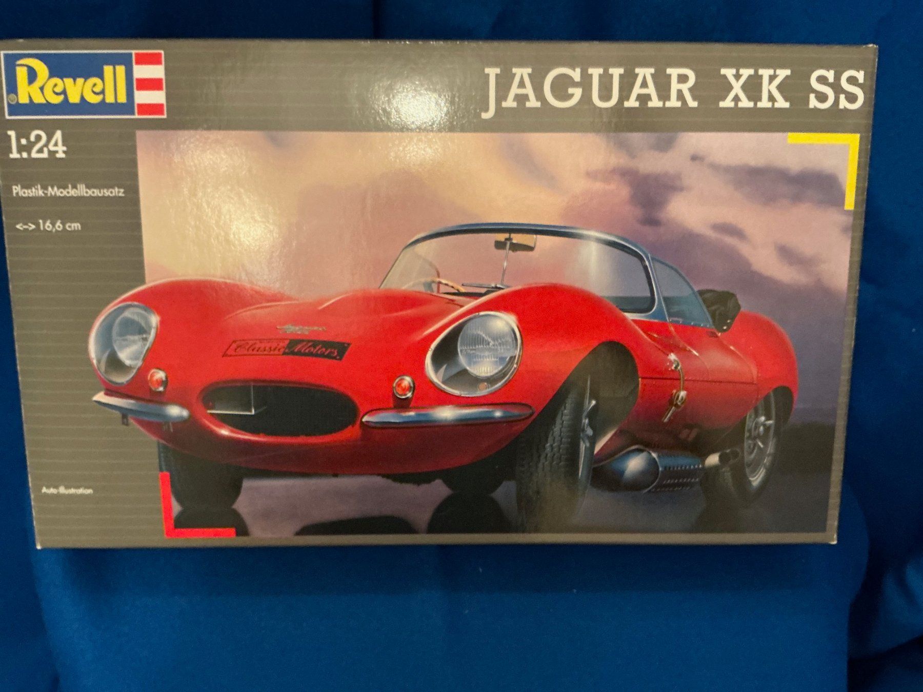 Revell Modellini d'auto: Revell Jaguar XK SS – Usato da Kloten venduto da bigman35