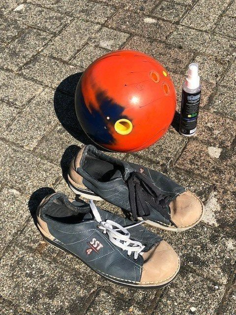 Spiele: komplettes Bowling - Equipment – Gebraucht aus Allschwil von mematho 1