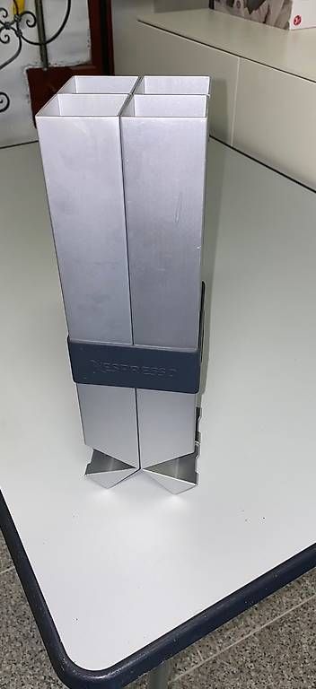 Macchine per caffè & Macchine per espresso: Halter für Nespressokapseln – Usato da Wislikofen venduto da MarcelM010203