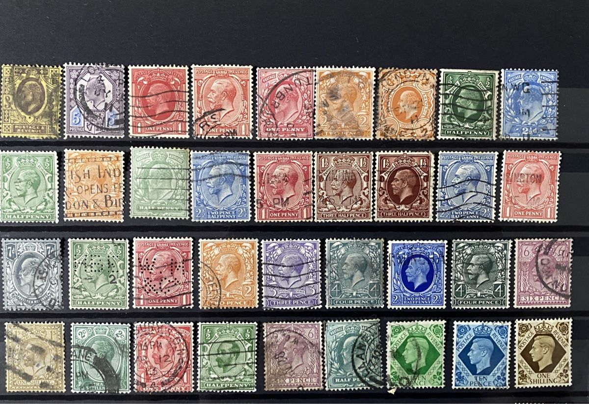 Tutti i francobolli: 59 timbres -Roi George – Usato da Petit-Lancy venduto da Solcarm 1
