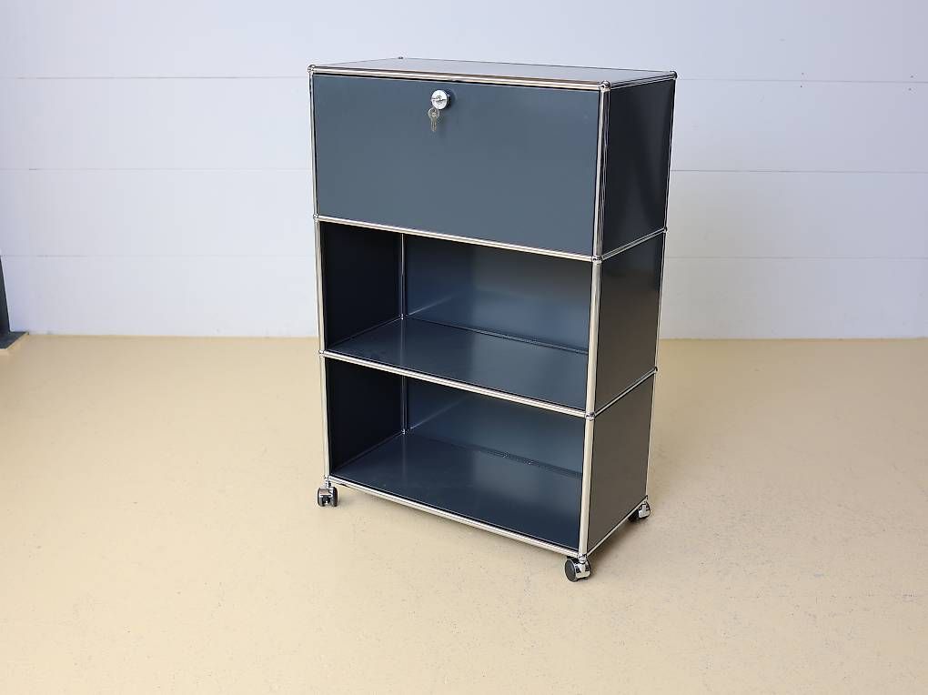 USM Scaffali: USM Haller Highboard Anthrazitgrau Lieferung&Umbau möglich – Usato da Meinisberg venduto da atelier_TILIJA 8