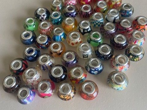 Perlen (unechte): Kettenperlen & Stoffbändeli – Neu (gemäss Beschreibung) aus Oberrohrdorf von chilibiggi 2