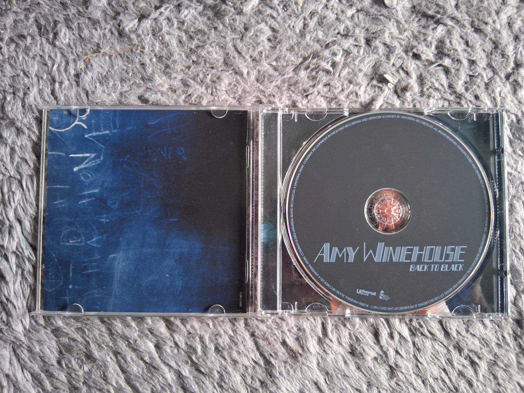 CDs: AMY WINEHOUSE     BACK TO BLACK     CD – Gebraucht aus Wetzikon ZH von Ramones01 2
