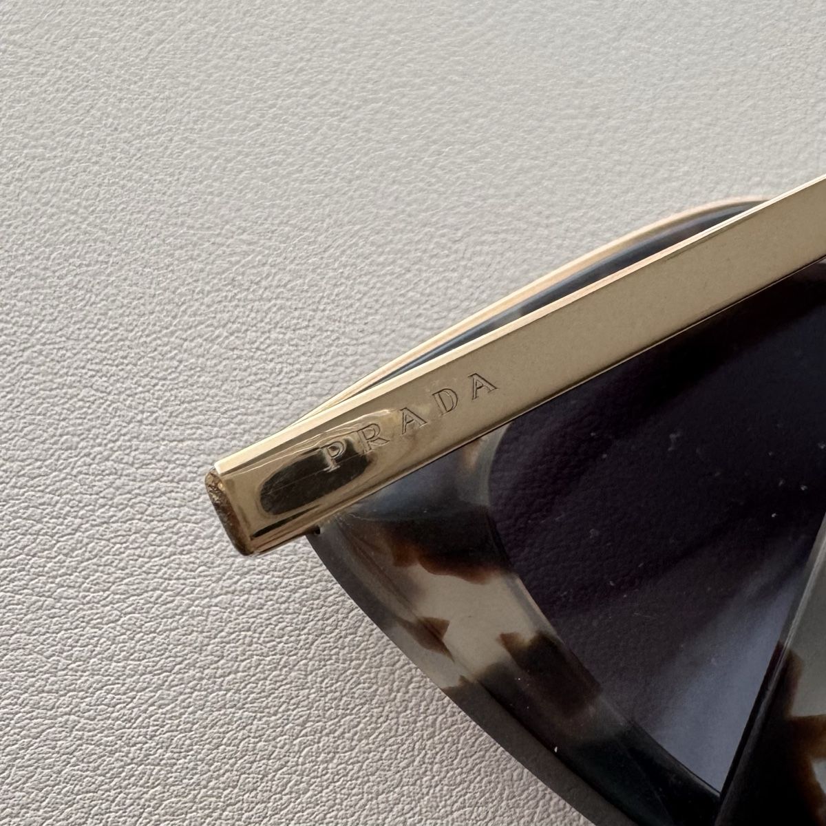 Prada Occhiali & Lenti: Original PRADA Sonnenbrille - Top Zustand! – Usato da Binningen venduto da happy_xx 2