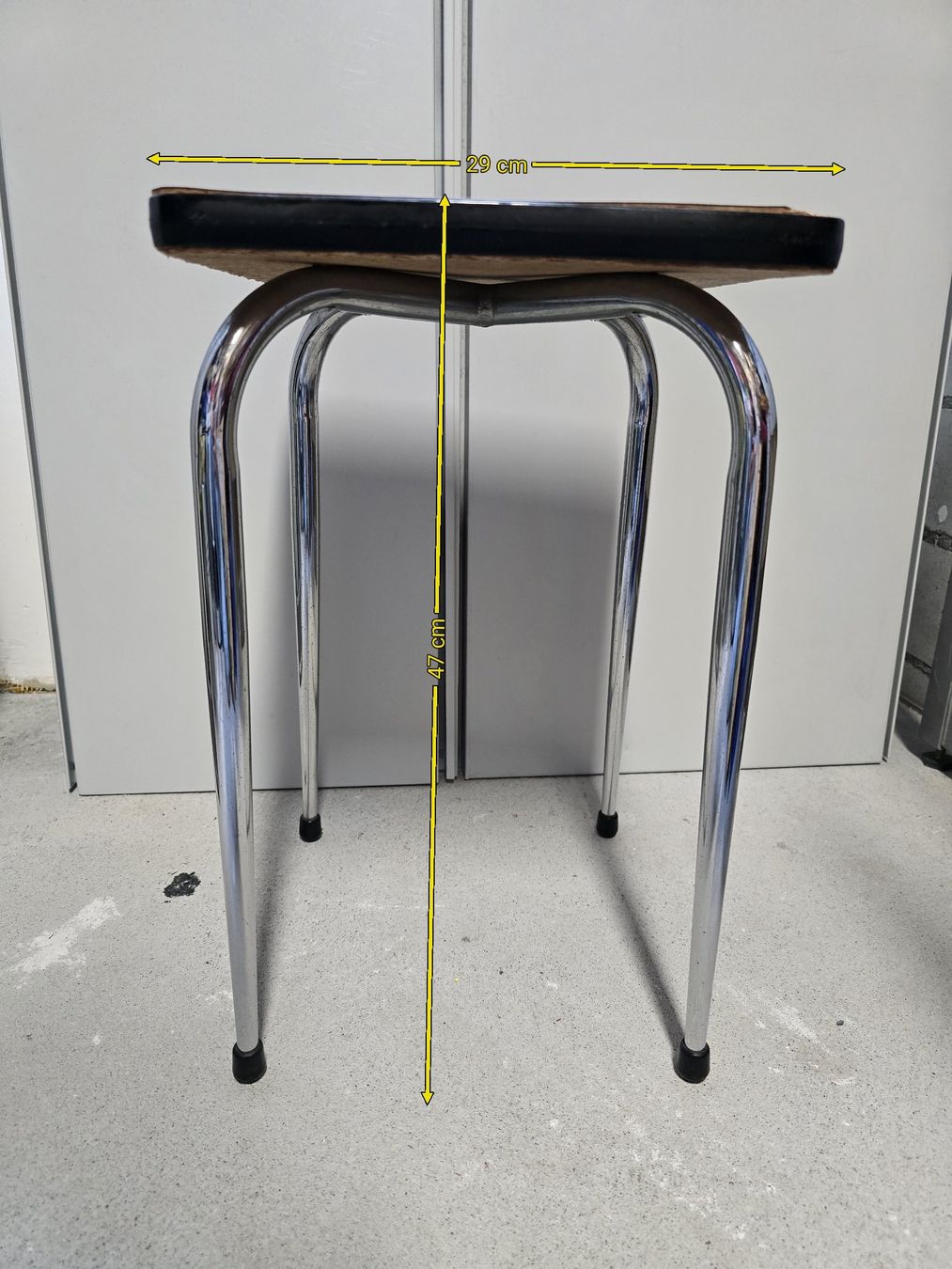 Sgabelli: Küchentaburett Hocker Küchenhocker Tabouret, vintage – Usato da Zofingen venduto da Loop_ReSale 5
